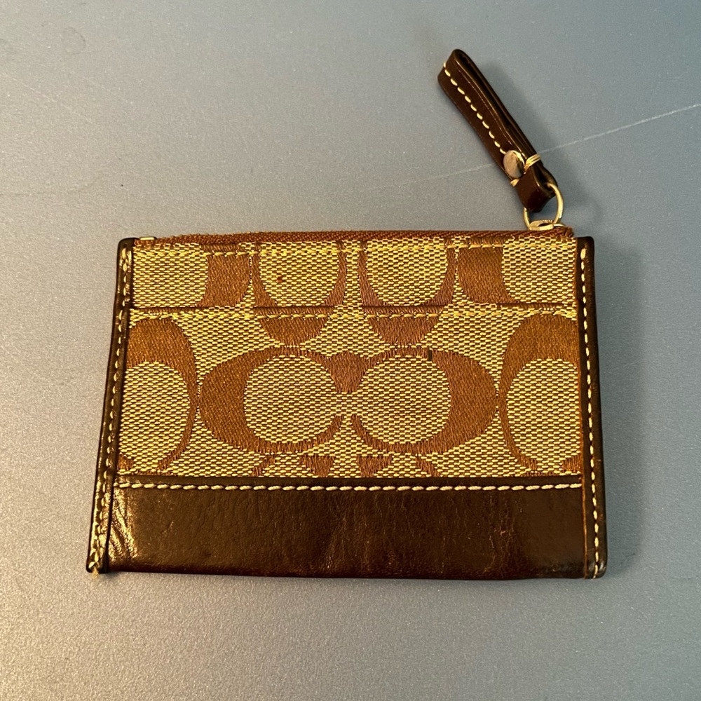 Coach Keychain Wallet/ Change Purse - Picture 2 of 4